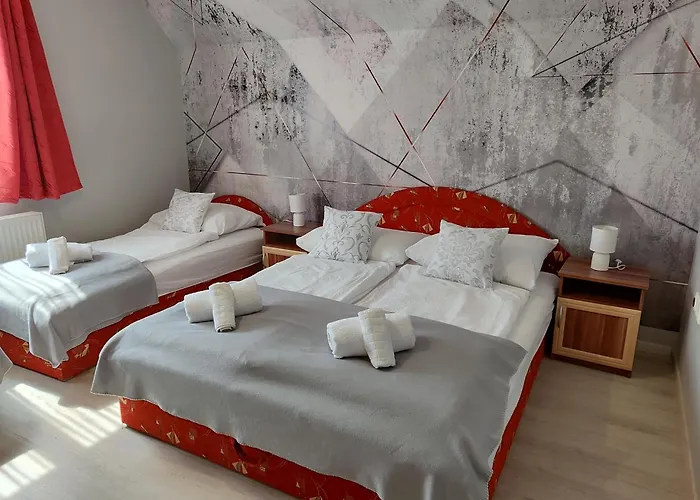 Norbert Vendeghaz Apartment *